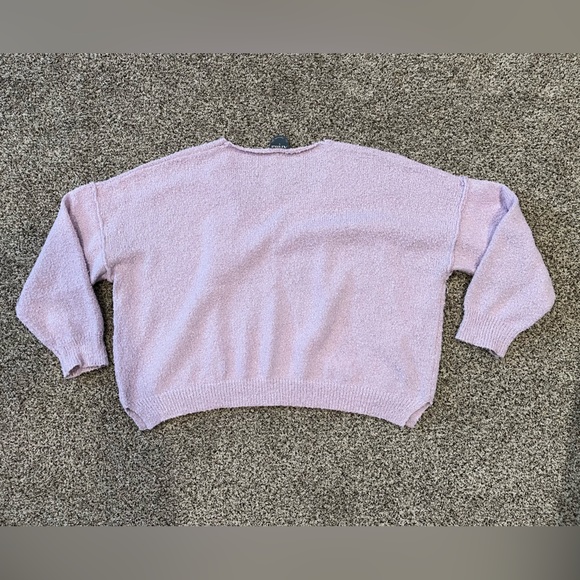 Sweater - Picture 5 of 6